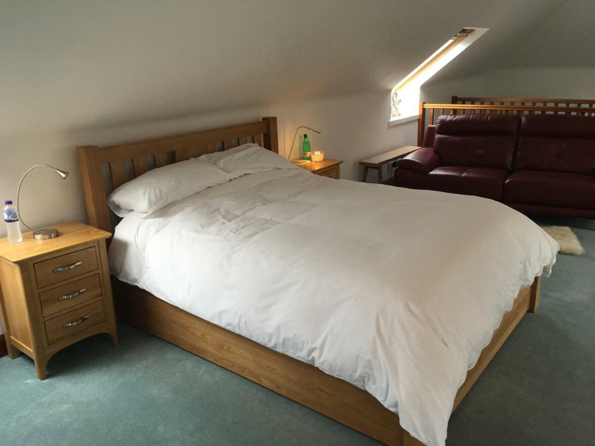 The Suite At Scarbuie Ballater Bagian luar foto