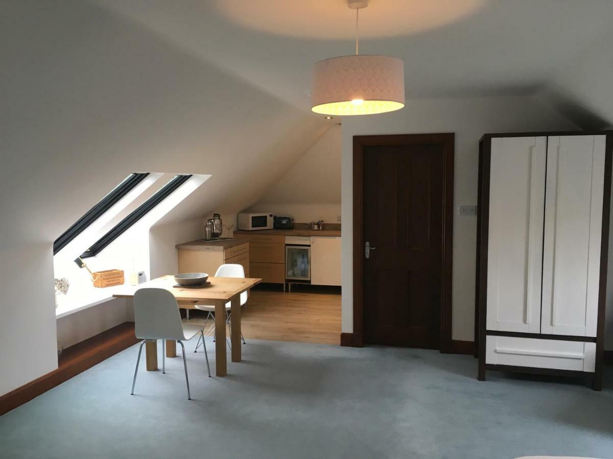 The Suite At Scarbuie Ballater Bagian luar foto