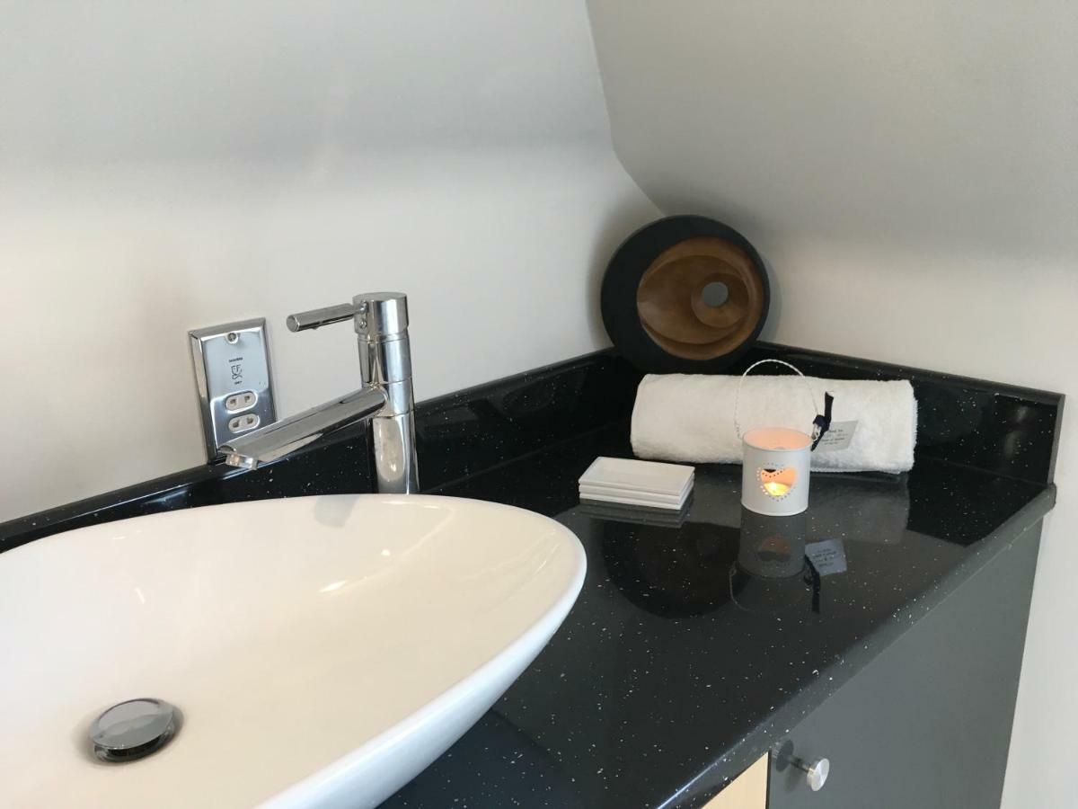 The Suite At Scarbuie Ballater Bagian luar foto